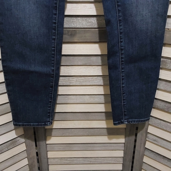 Comfort-Fit Post Pregnancy Maternity Jeans | Isabel Maternity | 18 - Picture 6 of 14